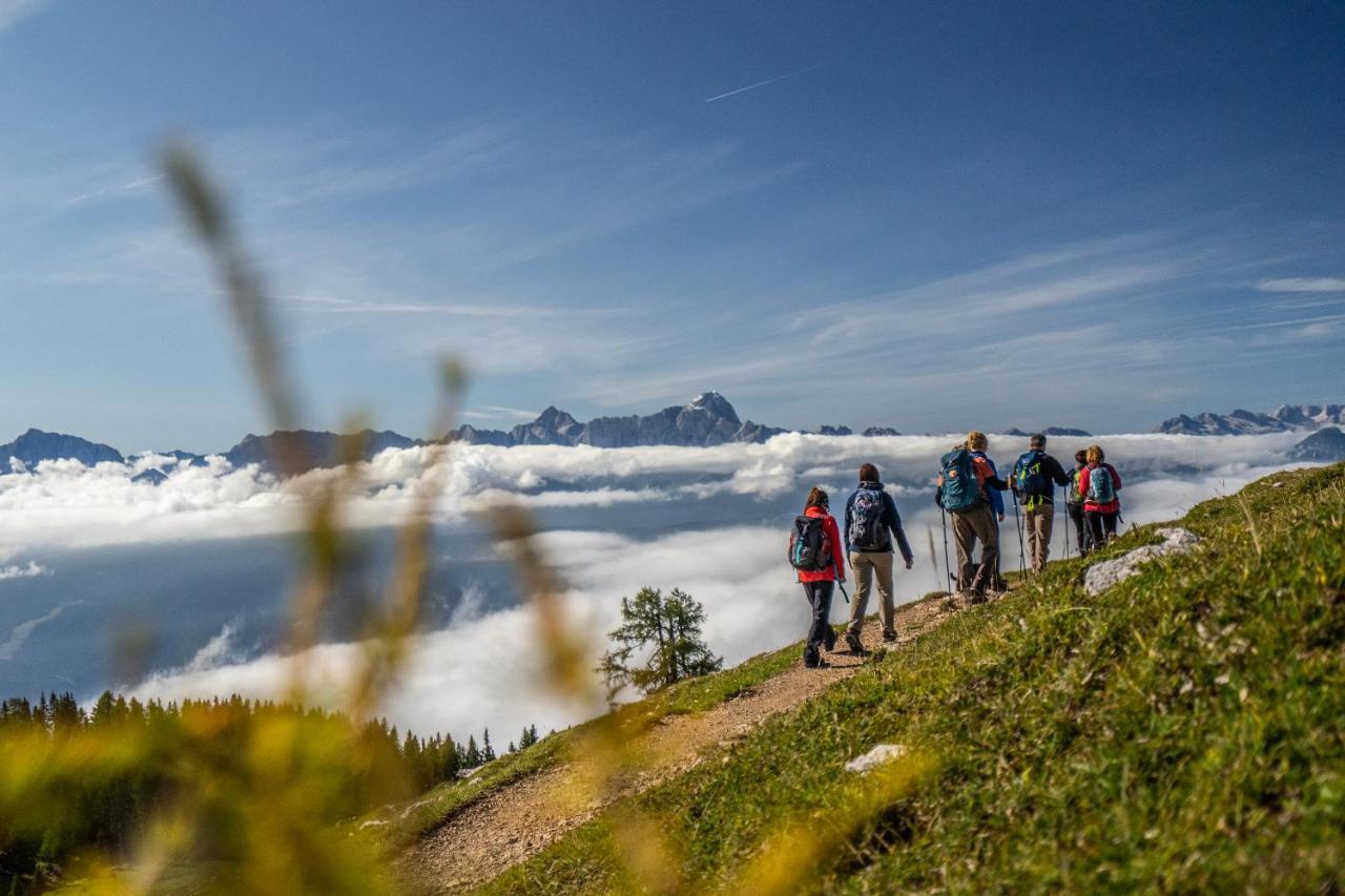 Naturel Hoteldorf Schoenleitn Latschach ober dem Faakersee Dış mekan fotoğraf